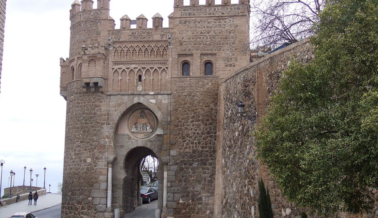 Puerta del Sol de Toledo: historia, leyenda y el motivo de su nombre