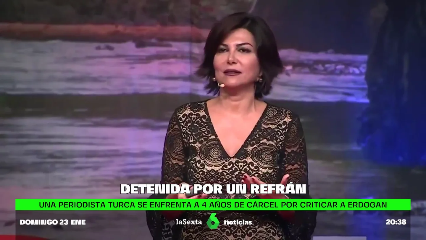 Periodista detenida en Turquía Periodista detenida en Turquía