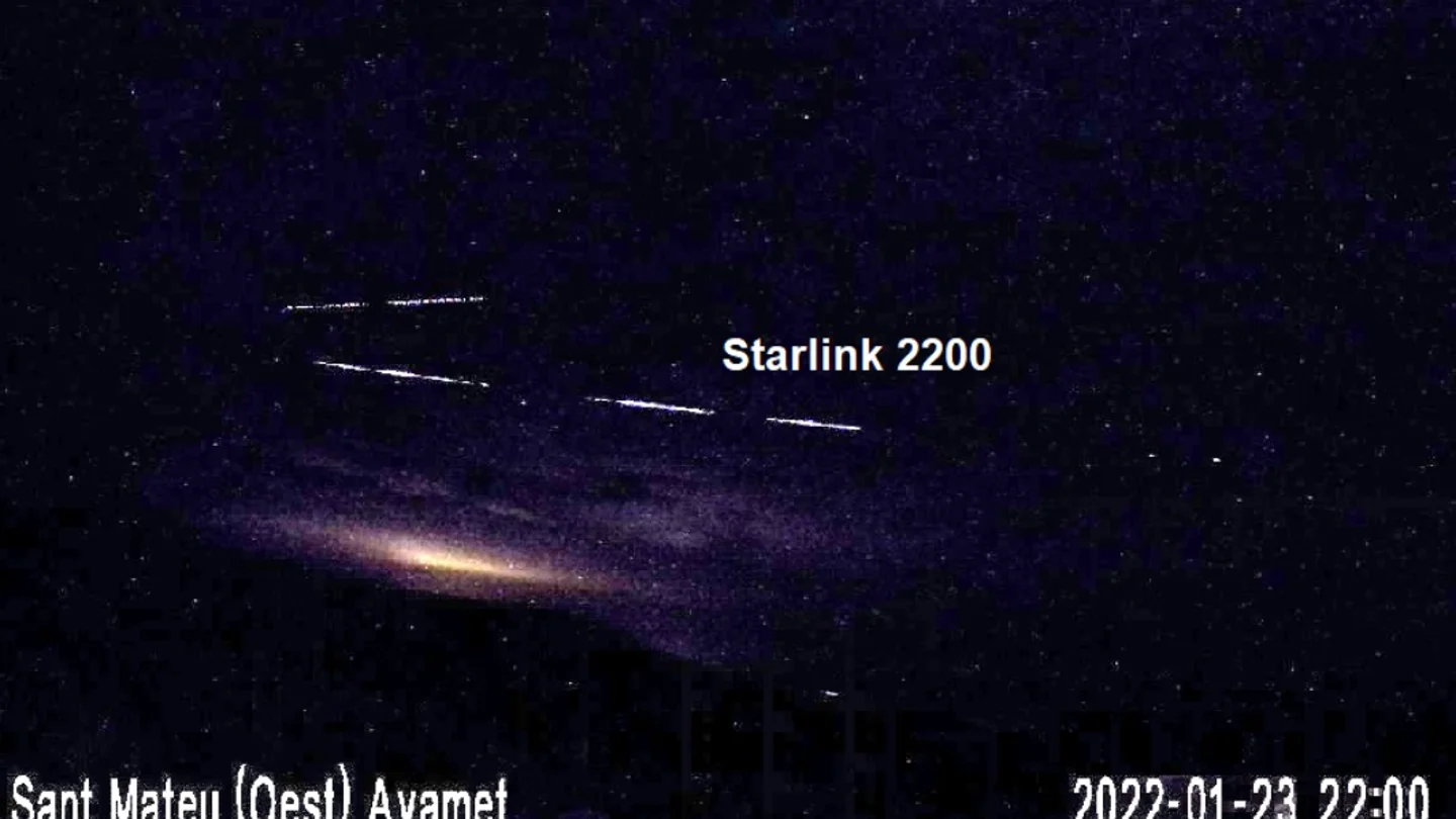 El Starlink 2200 desintegrándose sobre España El Starlink 2200 desintegrándose sobre España