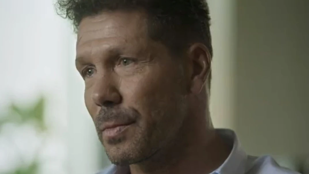 Un emocionado Simeone describe la lección que le dio su hija de cuatro años: "Tiene razón"