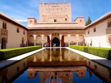 Torre de Comares de Granada: esta es su sorprendente historia