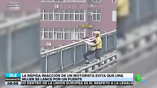 Motorista salva mujer puente Motorista salva mujer puente