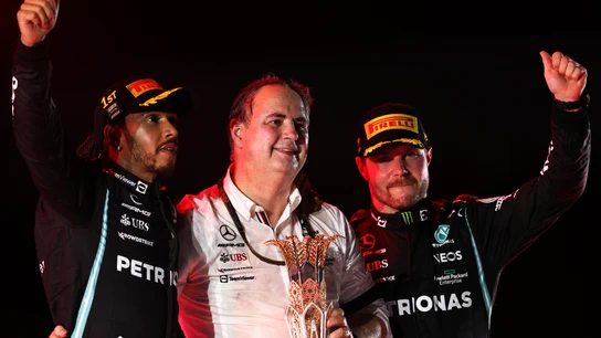 Lewis Hamilton y Valtteri Bottas Lewis Hamilton y Valtteri Bottas