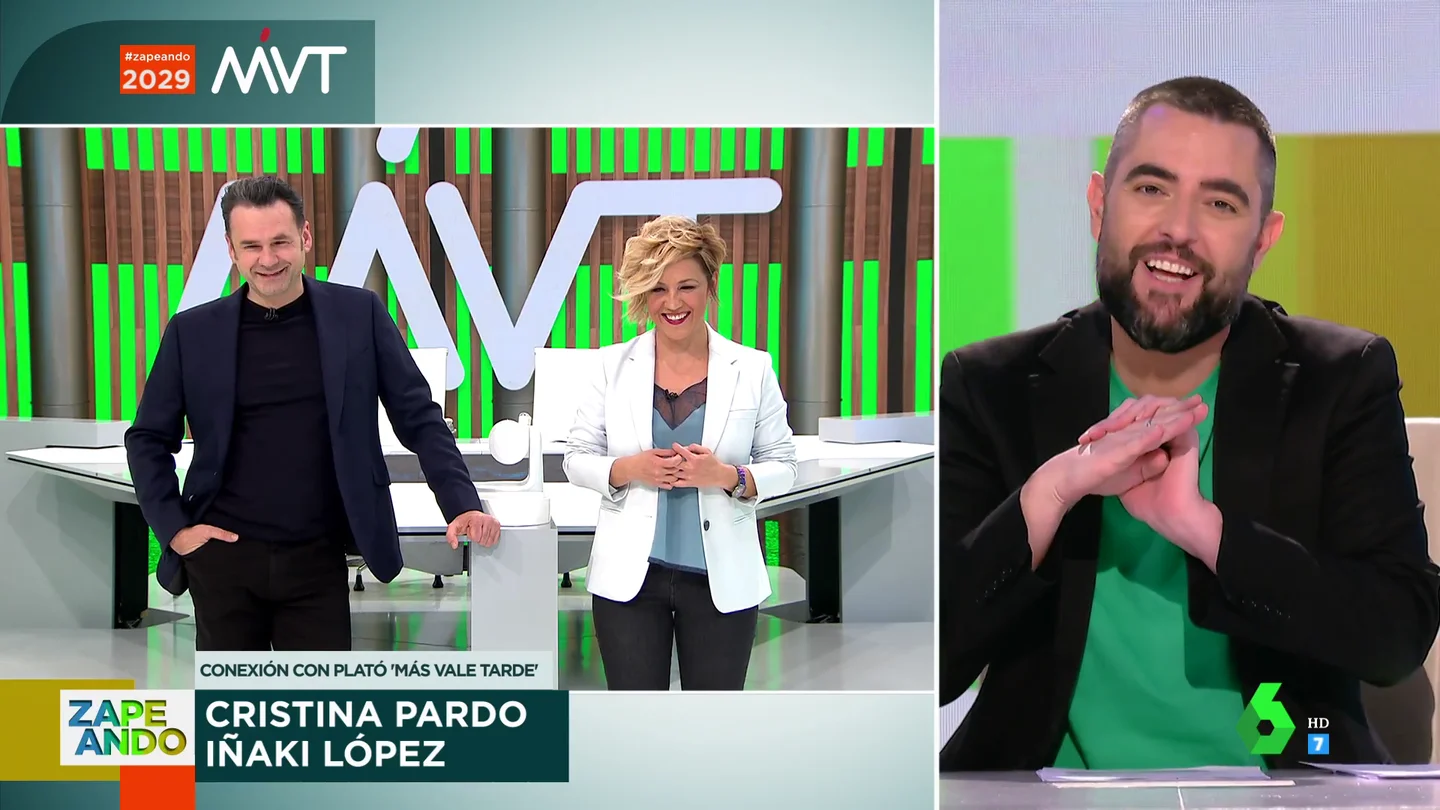 El inesperado arranque de afecto de Dani Mateo a Iñaki López y Cristina Pardo: "¡Os como!" El inesperado arranque de afecto de Dani Mateo a Iñaki López y Cristina Pardo: "¡Os como!"