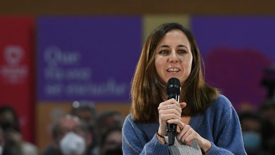Ione Belarra en un acto en León Ione Belarra en un acto en León