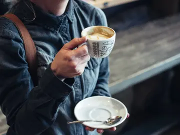 Las bebidas calientes están relacionadas con el cáncer de esófago Las bebidas calientes están relacionadas con el cáncer de esófago