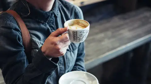 Las bebidas calientes están relacionadas con el cáncer de esófago Las bebidas calientes están relacionadas con el cáncer de esófago
