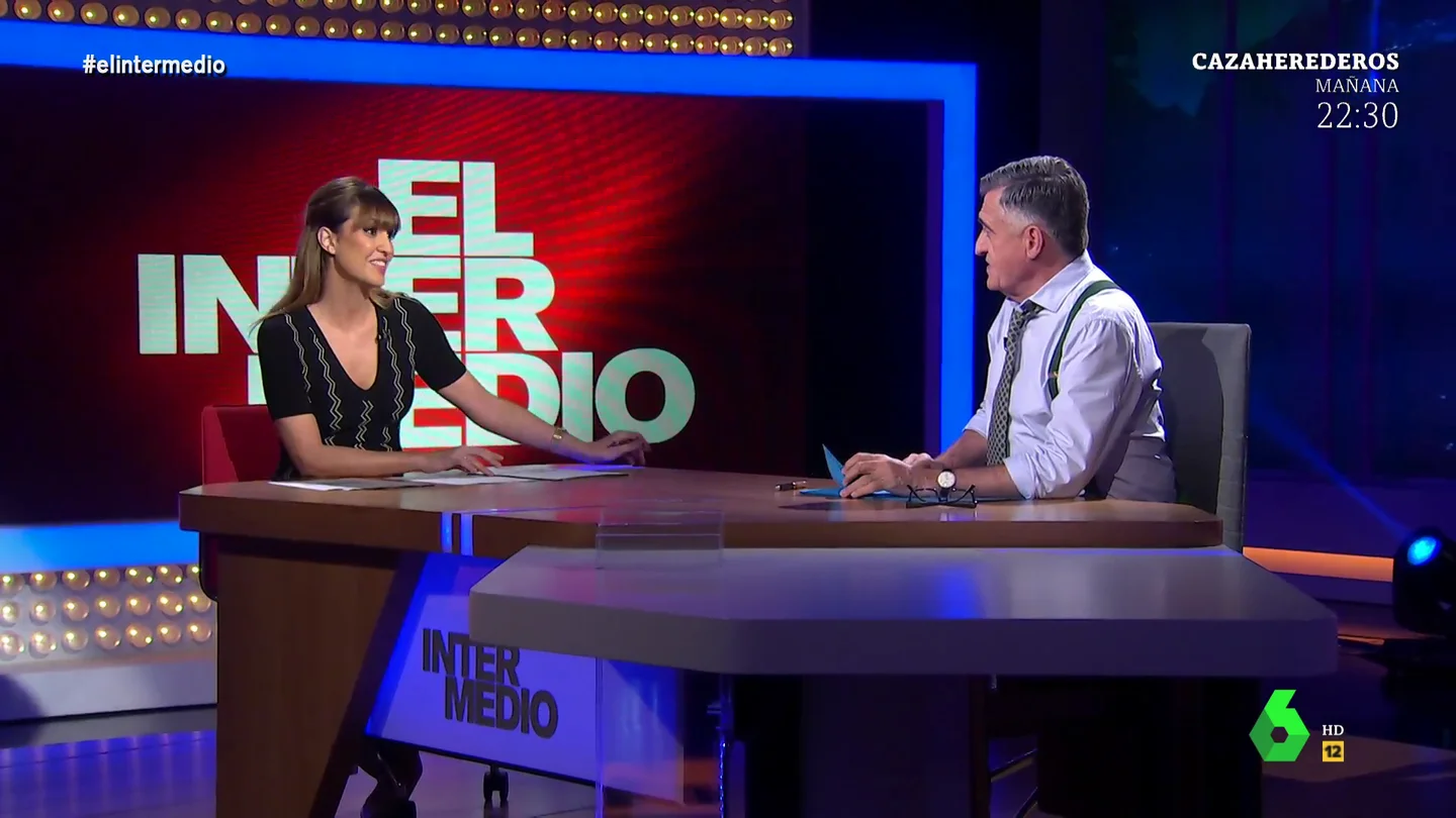 Sandra Sabatés sorprende a Wyoming en directo: "Entraste en comisaría gritando que eras hijo del emérito" Sandra Sabatés sorprende a Wyoming en directo: "Entraste en comisaría gritando que eras hijo del emérito"