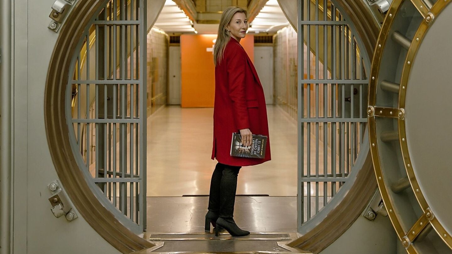Eva García Sáenz de Urturi Eva García Sáenz de Urturi