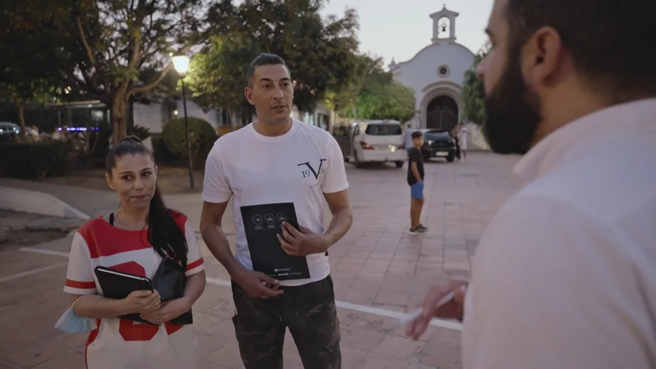 Una joven se emociona al conocer que va a recibir una herencia: "Me habéis alegrado la vida"