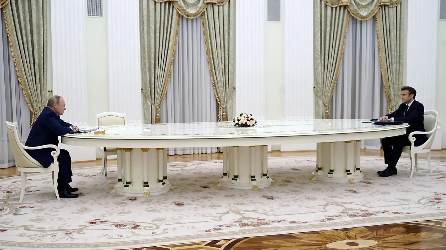 Los presidentes francés y ruso, Emmanuel Macron y Vladímir Putin, durante su encuentro en el Kremlin Los presidentes francés y ruso, Emmanuel Macron y Vladímir Putin, durante su encuentro en el Kremlin