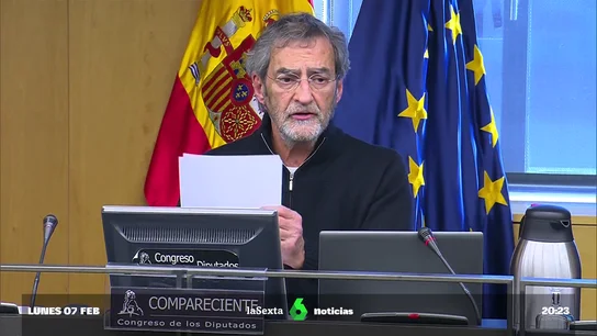 Un profesor invitado a la comisión sobre la gestión de las vacunas lanza argumentos negacionistas en el Congreso Un profesor invitado a la comisión sobre la gestión de las vacunas lanza argumentos negacionistas en el Congreso