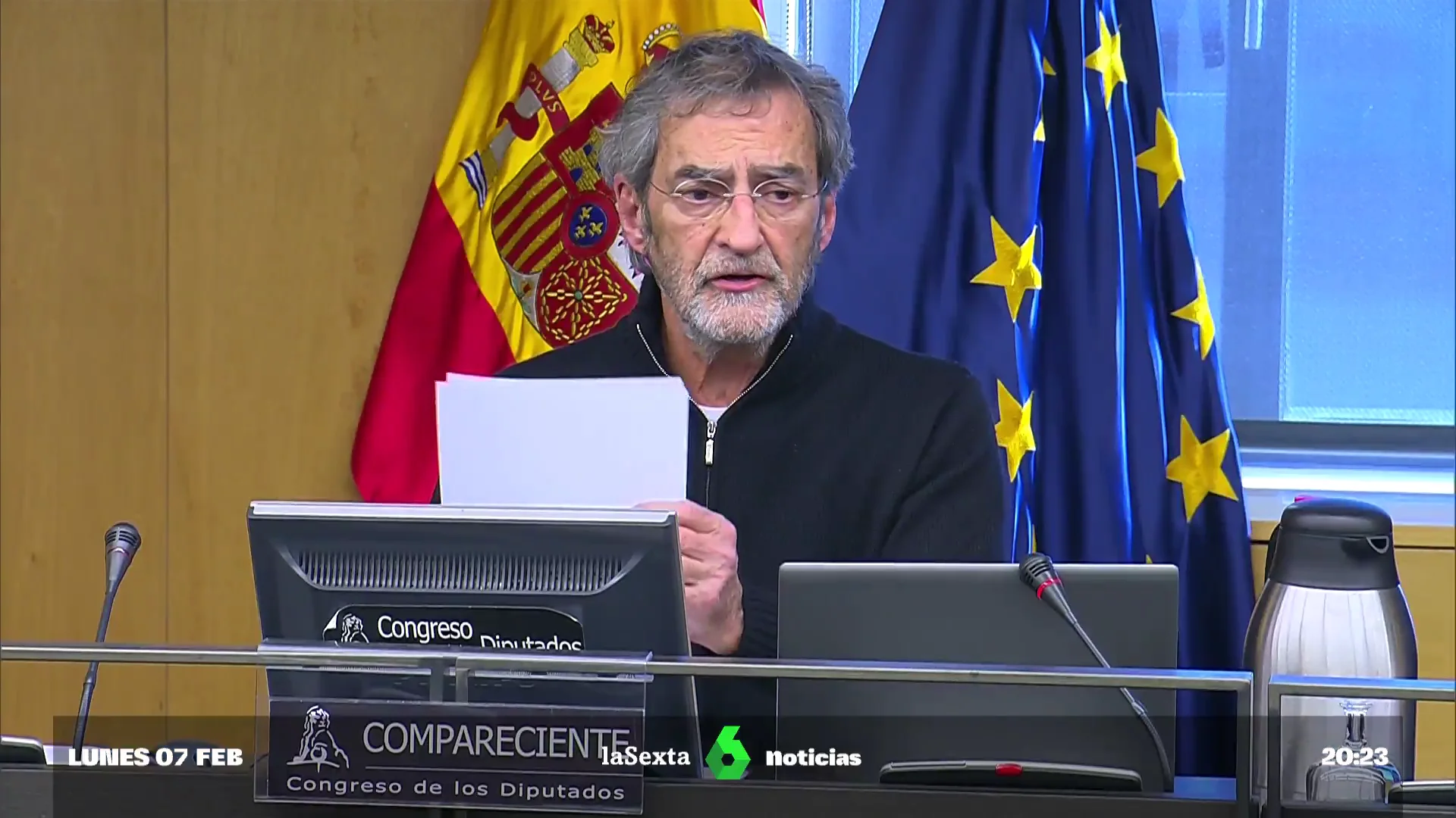 Un profesor invitado a la comisión sobre la gestión de las vacunas lanza argumentos negacionistas en el Congreso