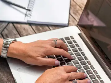 Recuperar versiones de documentos en Word online Recuperar versiones de documentos en Word online