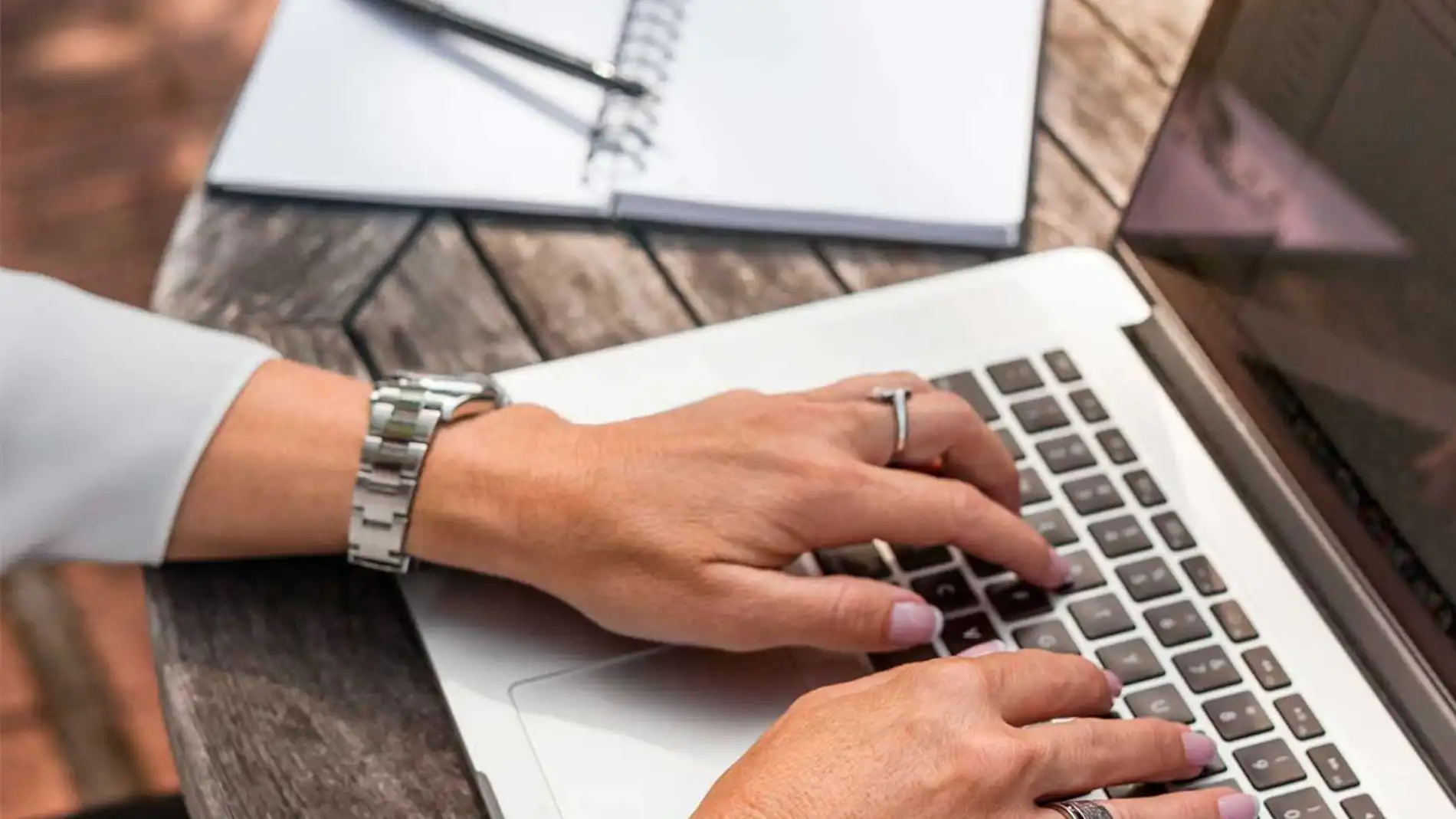 Recuperar versiones de documentos en Word online Recuperar versiones de documentos en Word online