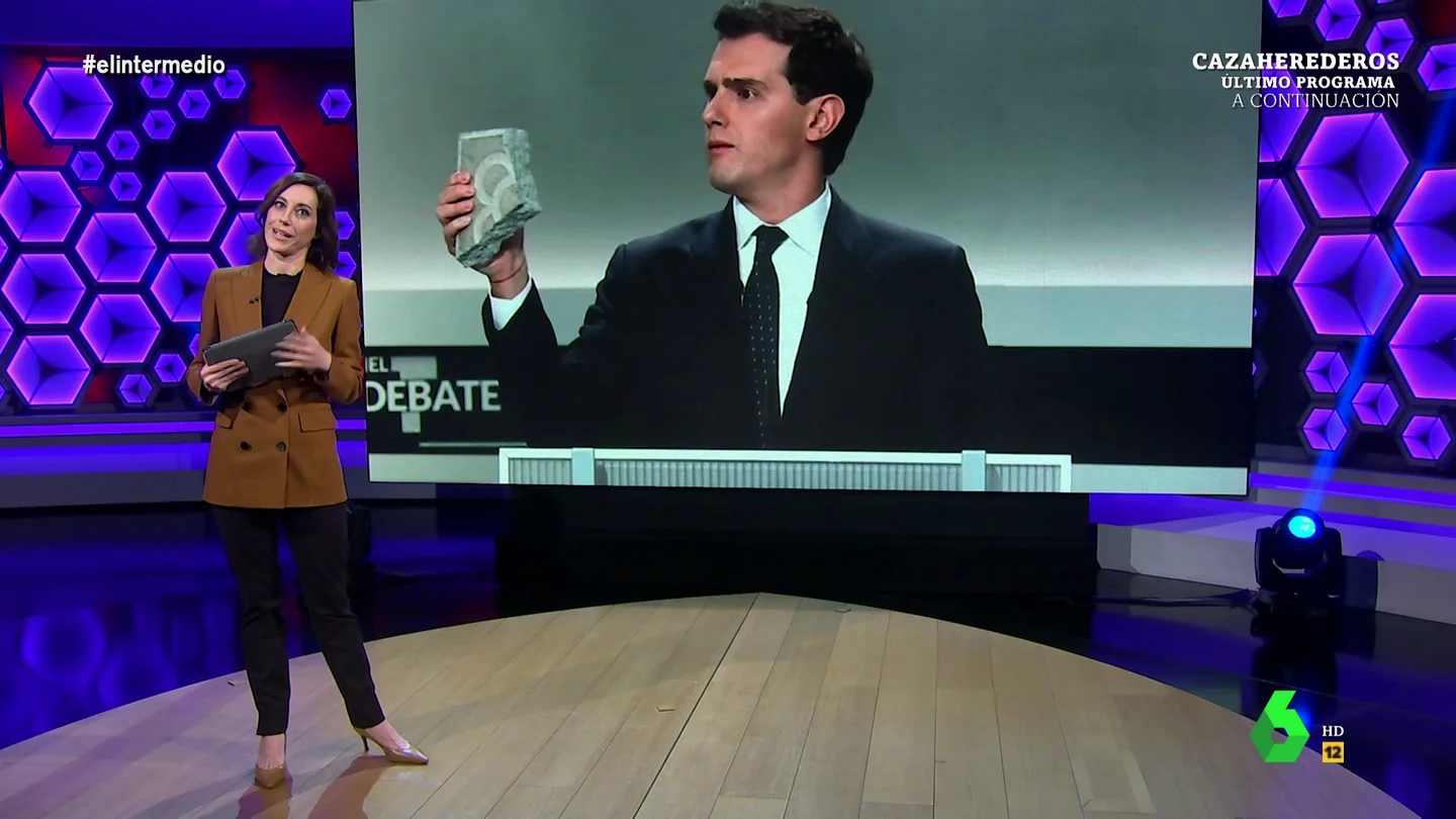 Cristina Gallego ayuda a Albert Rivera a buscar trabajo: "Su caso es difícil, sabe hacer de todo, pero todo mal" Cristina Gallego ayuda a Albert Rivera a buscar trabajo: "Su caso es difícil, sabe hacer de todo, pero todo mal"