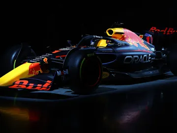 El RB18 presenta su imagen en la temporada 2022 El RB18 presenta su imagen en la temporada 2022