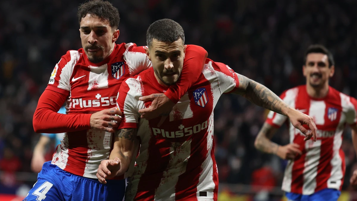 Mario Hermoso celebra un gol