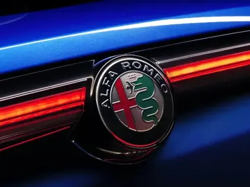 El Alfa Romeo Tonale acaba de llegar pero ya hay nombre para el primer 100% eléctrico de la marca El Alfa Romeo Tonale acaba de llegar pero ya hay nombre para el primer 100% eléctrico de la marca