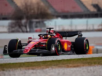Muchas vueltas para Carlos Sainz Muchas vueltas para Carlos Sainz
