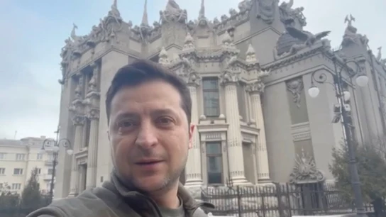 Volodimir Zelenski, en un vídeo en su cuenta de Twitter Volodimir Zelenski, en un vídeo en su cuenta de Twitter