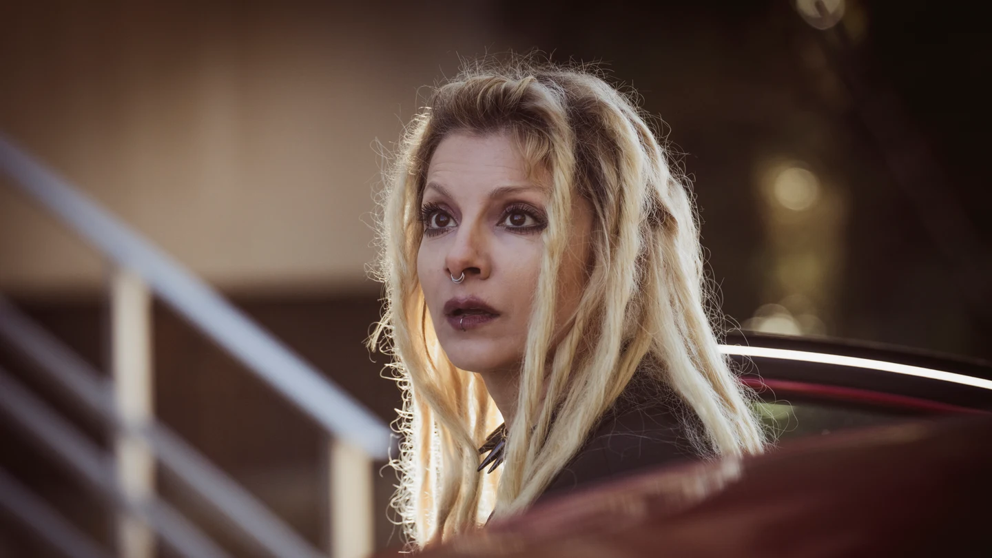 Este es el look que lucirá Najwa Nimri en la segunda temporada de '30 monedas'. Este es el look que lucirá Najwa Nimri en la segunda temporada de '30 monedas'.