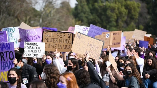 Así son las fotos y pancartas más reivindicativas del Día de la mujer Así son las fotos y pancartas más reivindicativas del Día de la mujer