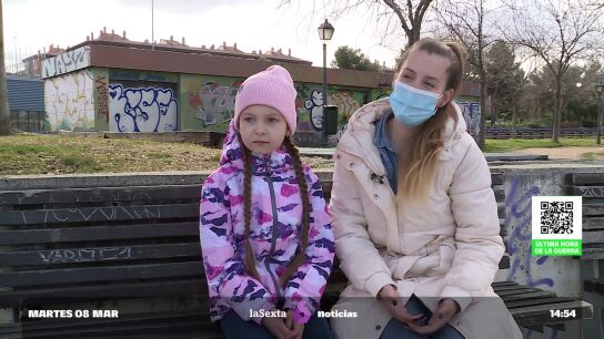 Polina ni&ntilde;os guerra