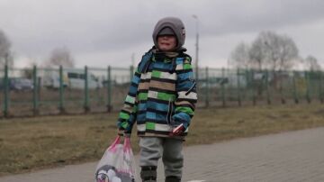 El sonido más desgarrador de la guerra: el llanto desconsolado de un niño que huye de Ucrania