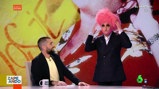 El 'rifirrafe' entre Josie y los zapeadores por culpa de un tocado con plumas: "Llevo 9 años explicando conceptos de moda" El 'rifirrafe' entre Josie y los zapeadores por culpa de un tocado con plumas: "Llevo 9 años explicando conceptos de moda"