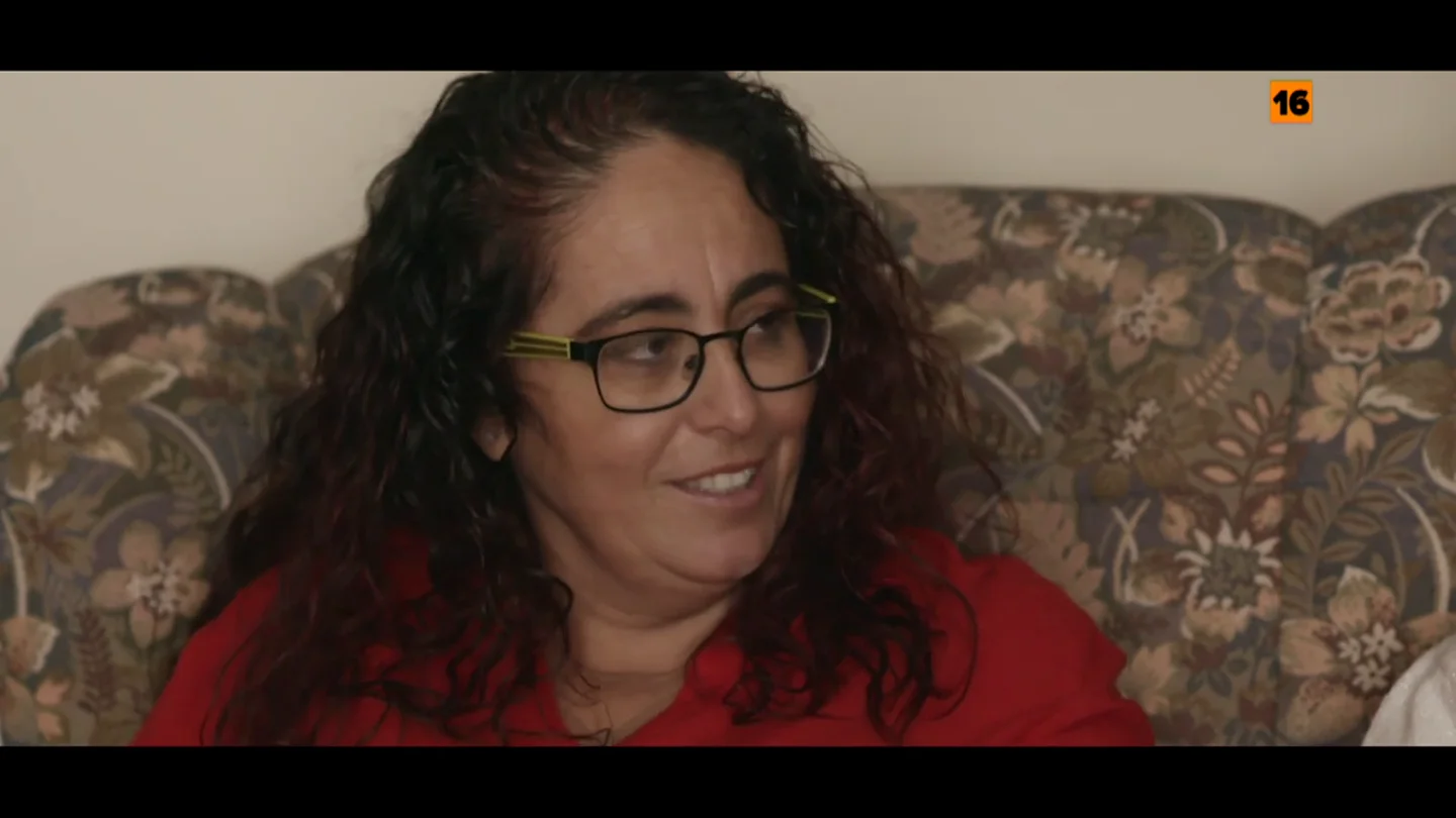 El divertido momento de una lectora de Megan Maxwell cuando le preguntan si el libro es bueno El divertido momento de una lectora de Megan Maxwell cuando le preguntan si el libro es bueno