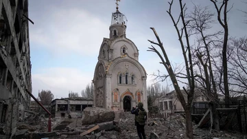 Iglesia bombardeada en Mariúpol