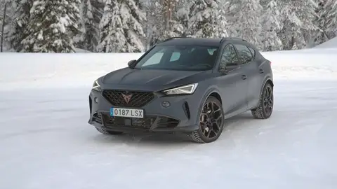 Cupra en la nieve Cupra en la nieve