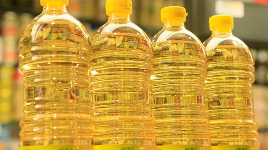 ¿Por qué importamos aceite de girasol si España también lo produce en cantidad? ¿Por qué importamos aceite de girasol si España también lo produce en cantidad?