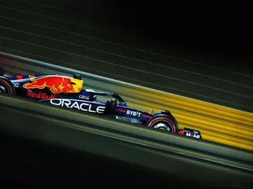 El RB18 asusta en los últimos test de pretemporada El RB18 asusta en los últimos test de pretemporada