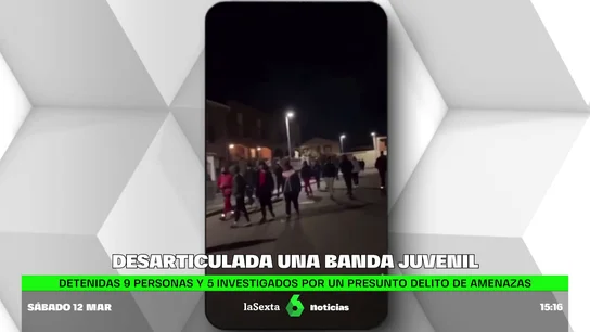Desarticulada una banda juvenil que amenazaba a otros jóvenes con machetes Desarticulada una banda juvenil que amenazaba a otros jóvenes con machetes