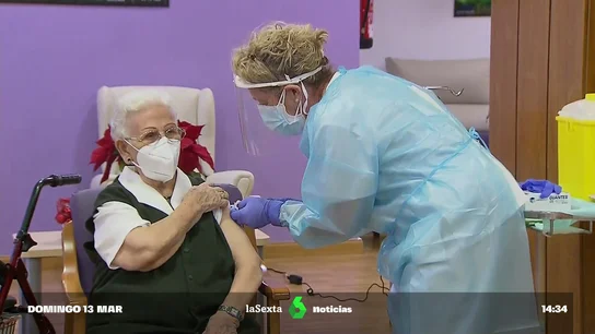 ¿Han cambiado estos dos años de pandemia el sistema de salud español? Estas son las respuestas de los sanitarios  "A costa de los sanitarios"