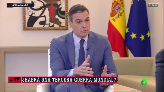 Pedro Sánchez pide evitar una Tercera Guerra Mundial: "Es muy importante que paremos los pies a Putin porque no sabemos qué país será el siguiente" Pedro Sánchez pide evitar una Tercera Guerra Mundial: "Es muy importante que paremos los pies a Putin porque no sabemos qué país será el siguiente"