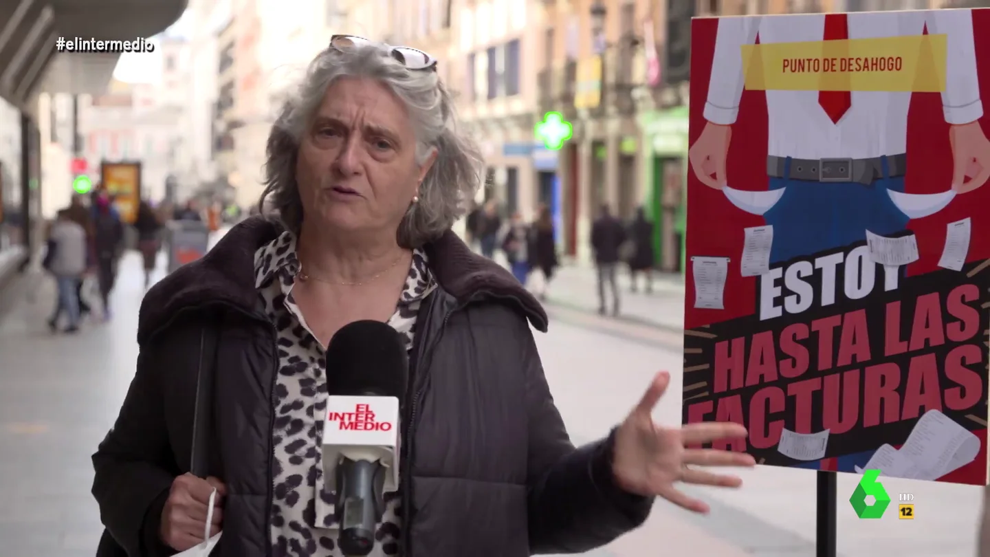 Los españoles estallan en el punto de desahogo de El Intermedio por la subida de los precios: "Estoy harta de que nos roben" Los españoles estallan en el punto de desahogo de El Intermedio por la subida de los precios: "Estoy harta de que nos roben"
