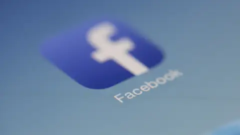 Facebook TRUCOS SEGURIDAD