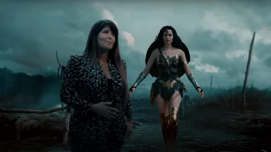 Patty Jenkins se sumerge en una escena de su 'Wonder Woman' en 'One perfect shoot' Patty Jenkins se sumerge en una escena de su 'Wonder Woman' en 'One perfect shoot'