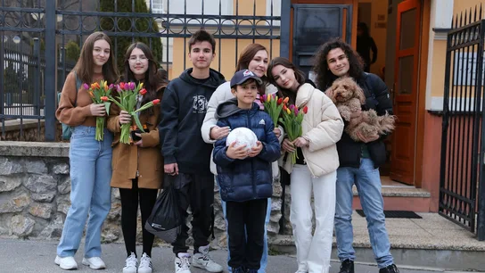 La familia de Hassan al completo Refugiados es Eslovaquia