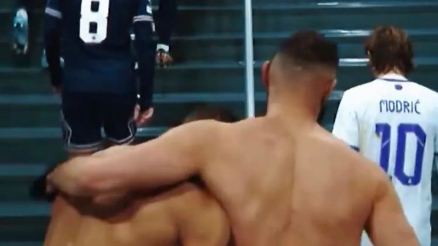 'Agente' Benzema entra en acción en el fichaje de Mbappé 'Agente' Benzema entra en acción en el fichaje de Mbappé