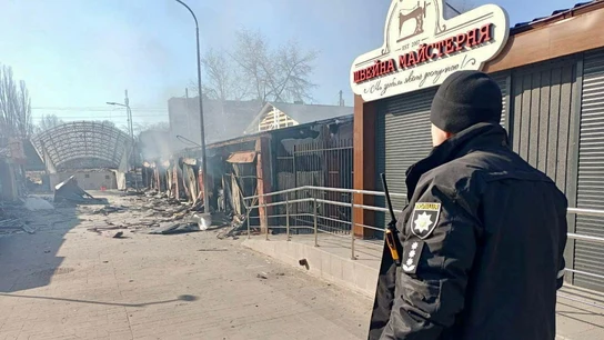 Chernígov (Ucrania), destrozada tras los bombardeos rusos Chernígov (Ucrania), destrozada tras los bombardeos rusos