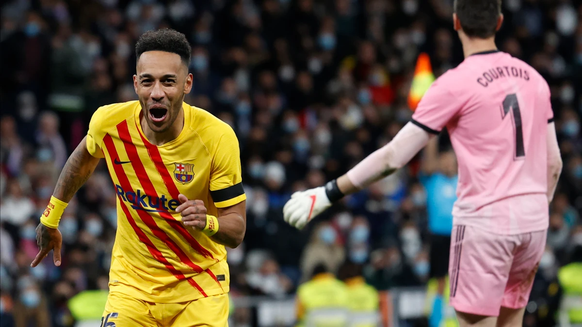 Aubameyang celebra un gol ante el Real Madrid