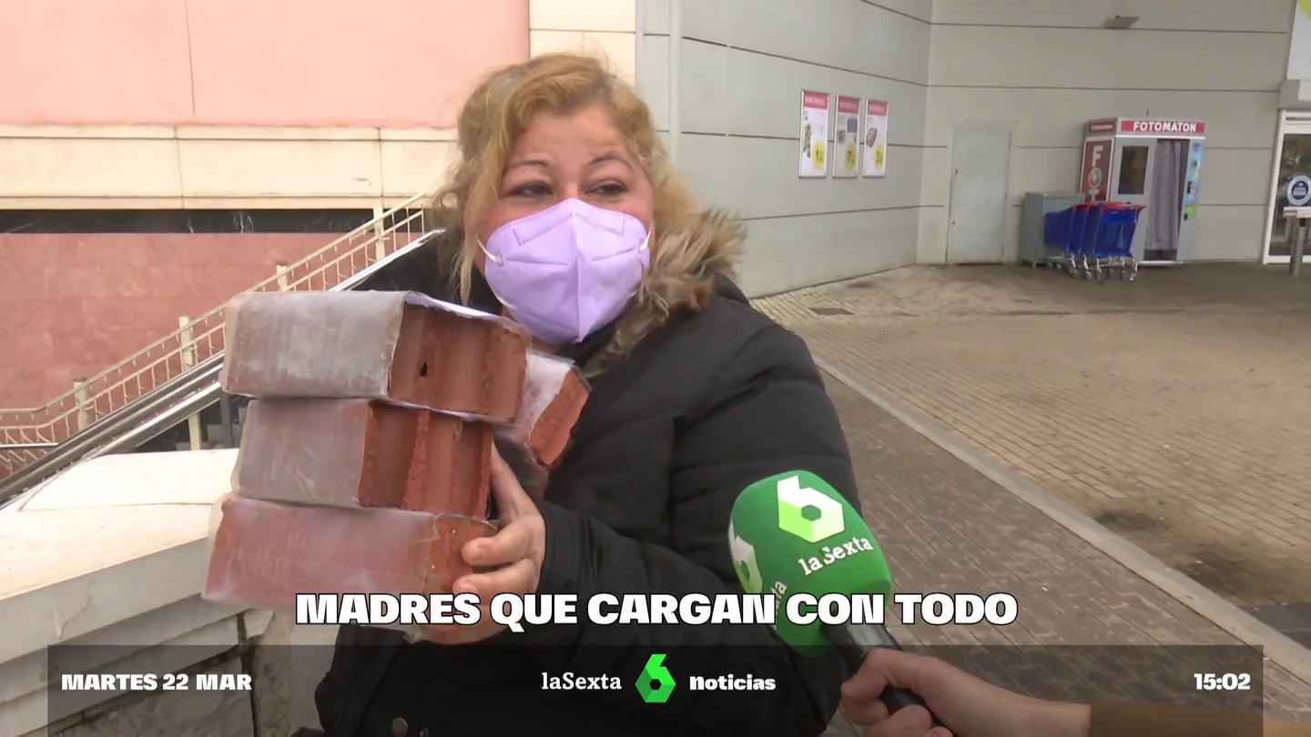 Ser madre en España tiene grandes consecuencias laborales, económicos y emocionales, así lo demuestra el estudio 'El coste de la conciliación' "Revisar el modelo social"