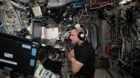 ¿Puede quedarse sordo un astronauta durante una misión espacial? ¿Puede quedarse sordo un astronauta durante una misión espacial?
