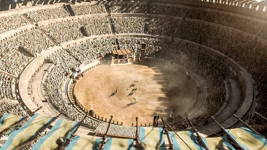 La plaza de toros de Osuna convertida en el Foso de Daznak. La plaza de toros de Osuna convertida en el Foso de Daznak.
