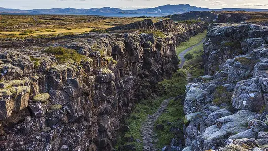 El parque nacional de Þingvellir en Islandia. El parque nacional de Þingvellir en Islandia.