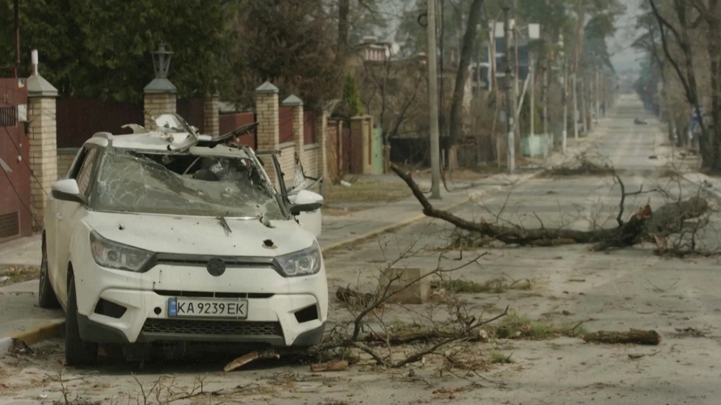 Irpín, ciudad fantasma: así han arrasado la ciudad las tropas rusas Irpín, ciudad fantasma: así han arrasado la ciudad las tropas rusas